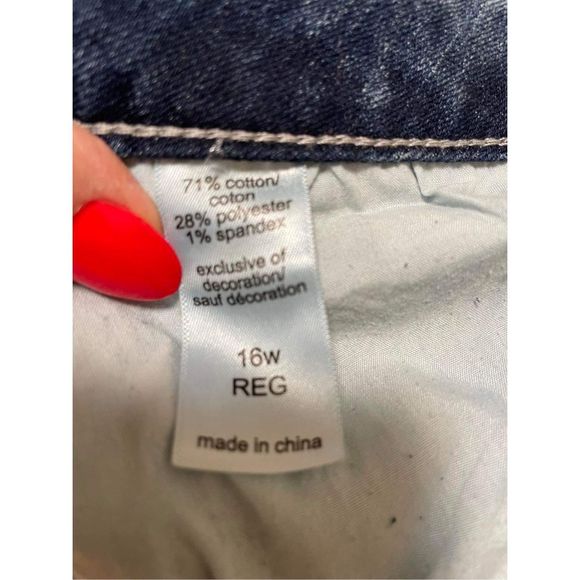 Maurices Womens Bootcut Jeans With sequined Pockets Size 16W Regular new - Picture 6 of 6